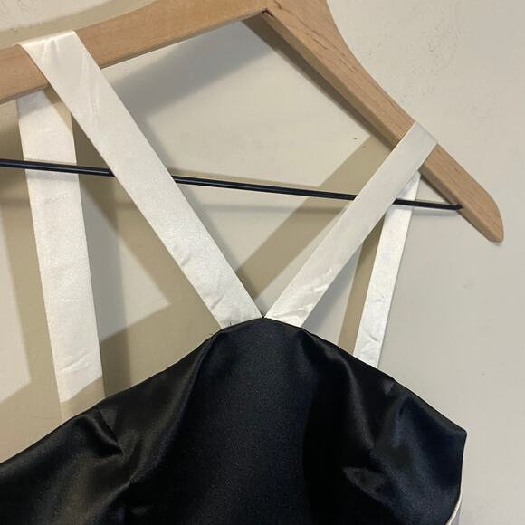 Jessica McClintock Gunne Sax VTG Formal Black Satin Dress White Bow & Straps 3/4 - Picture 4 of 16